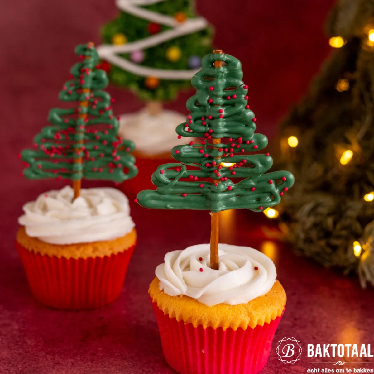 House of Marie Cupcake Vormpjes HoM Dieprood 50x33mm. 50st.