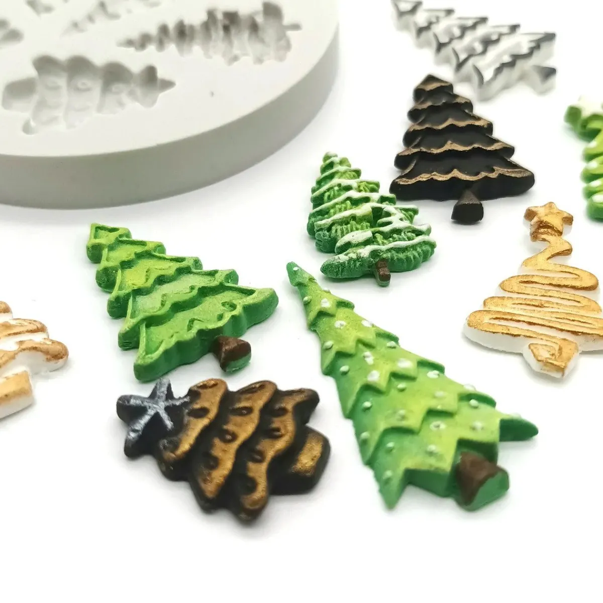 Best Katy Sue Mold Kerstbomen
