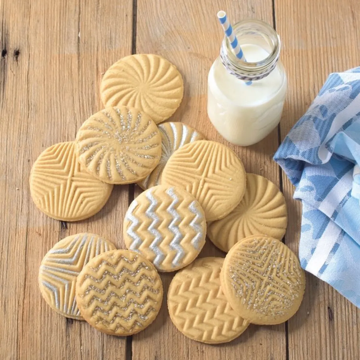 New Nordic Ware Koekjesstempel Geo Set/3
